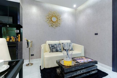 Condominio de 1 dormitorio en Pattaya, Tailandia № 156815 - foto 4