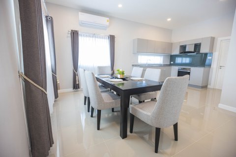 Chalet de 3 dormitorios en Hua Hin, Tailandia № 169978 - foto 7