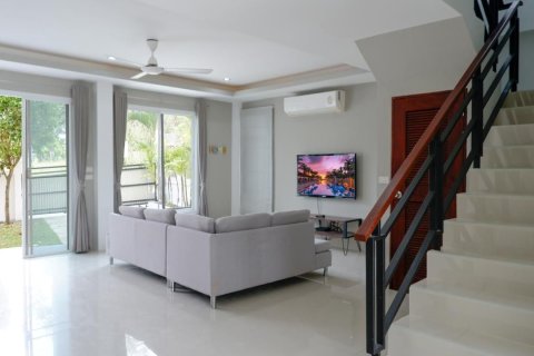 Adosado de 3 dormitorios en Ko Samui, Tailandia № 154956 - foto 3
