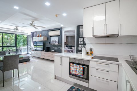 Condominio de 3 dormitorios en Bang Lamung, Tailandia № 194706 - foto 6