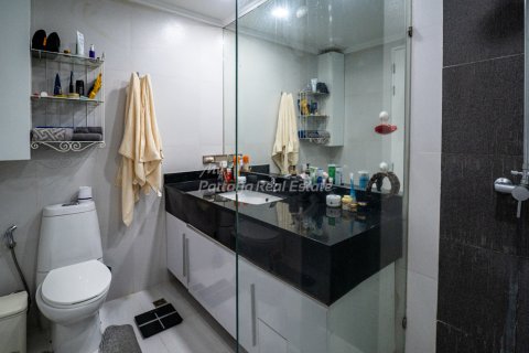 Condominio de 3 dormitorios en Bang Lamung, Tailandia № 194706 - foto 16