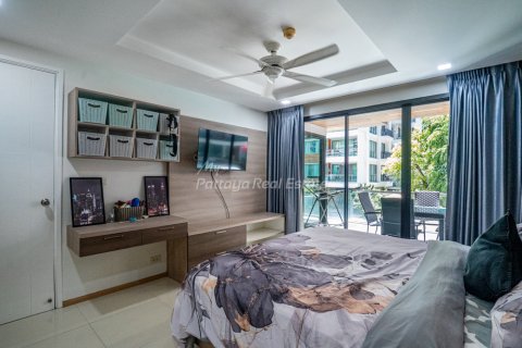 Condominio de 3 dormitorios en Bang Lamung, Tailandia № 194706 - foto 13
