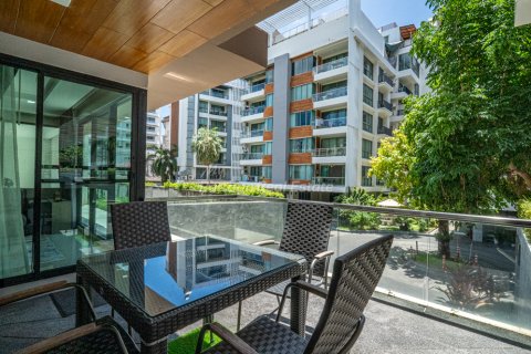 Condominio de 3 dormitorios en Bang Lamung, Tailandia № 194706 - foto 20