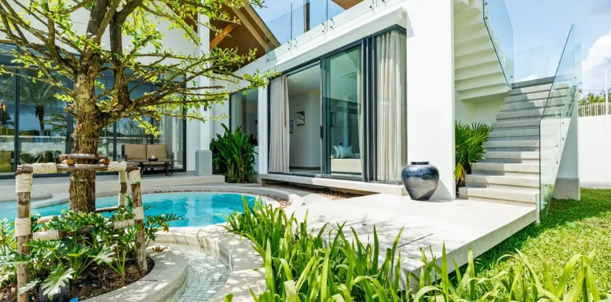 Casa de 3 dormitorios en Bang Tao, Tailandia № 153864