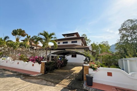 Chalet de 3 dormitorios en Hua Hin, Tailandia № 117184 - foto 9
