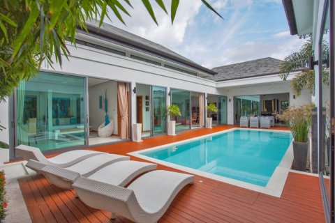 Chalet de 3 dormitorios en Phuket, Tailandia № 117179