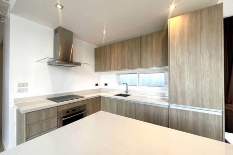 Chalet de 3 dormitorios en Phuket, Tailandia № 117181 - foto 10