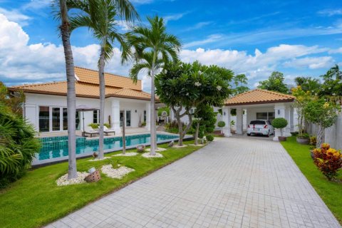 Chalet de 2 dormitorios en Hua Hin, Tailandia № 117183 - foto 4