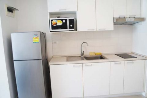 Condominio de 1 dormitorio en Bangkok, Tailandia № 143675 - foto 5