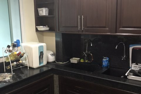 Condominio de 4 dormitorios en Bangkok, Tailandia № 143676 - foto 5