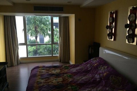 Condominio de 1 dormitorio en Bangkok, Tailandia № 143678 - foto 4