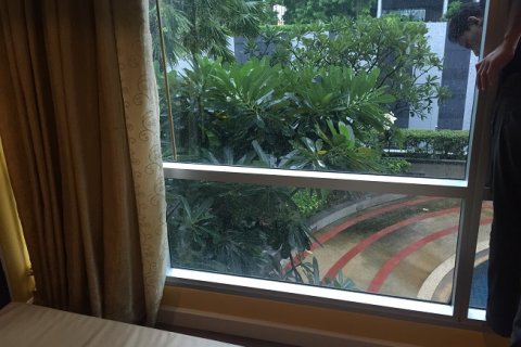 Condominio de 1 dormitorio en Bangkok, Tailandia № 143678 - foto 5