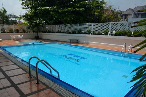 Condominio de 5 dormitorios en Bangkok, Tailandia № 66327 - foto 20