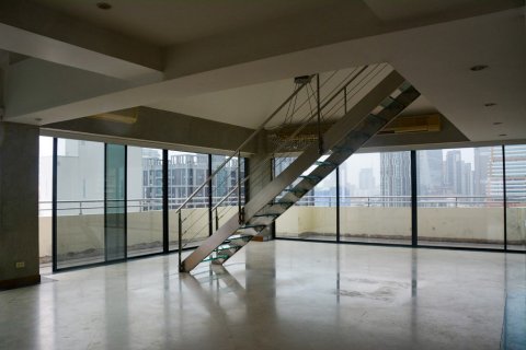 Condo à Bangkok, Thaïlande, 5 chambres  № 66327