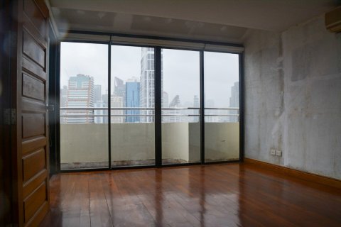 Condominio de 5 dormitorios en Bangkok, Tailandia № 66327 - foto 12