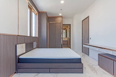 Condominio de 3 dormitorios en Bang Kho Laem, Bangkok, Tailandia № 173005 - foto 10