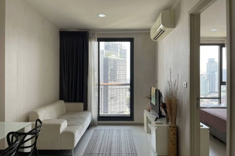 Condominio de 1 dormitorio en Khlong Toei, Bangkok, Tailandia № 173006