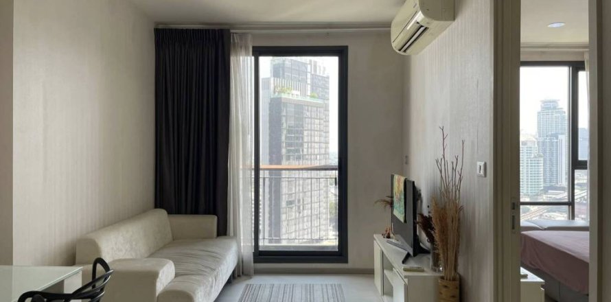 Condominio de 1 dormitorio en Khlong Toei, Bangkok, Tailandia № 173006