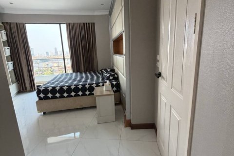 Condominio de 2 dormitorios en Bang Kho Laem, Bangkok, Tailandia № 173010 - foto 6