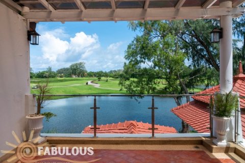 Chalet de 3 dormitorios en Bang Tao, Tailandia № 179444 - foto 12