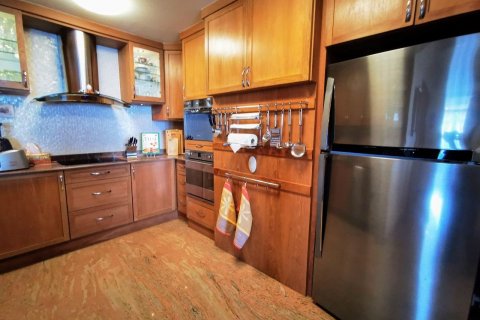 Condominio de 2 dormitorios en Pattaya, Tailandia № 8534 - foto 16