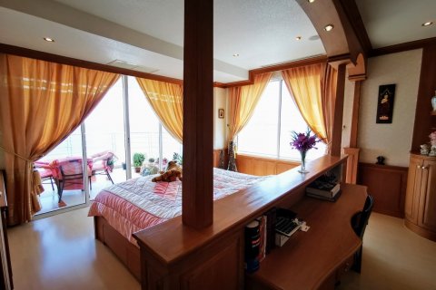 Condominio de 2 dormitorios en Pattaya, Tailandia № 8534 - foto 22