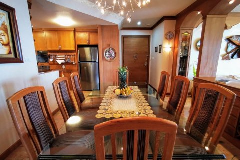 Condominio de 2 dormitorios en Pattaya, Tailandia № 8534 - foto 12