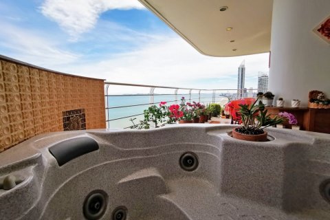 Condominio de 2 dormitorios en Pattaya, Tailandia № 8534 - foto 4