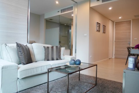 Condominio de 1 dormitorio en Bangkok, Tailandia № 66361 - foto 2