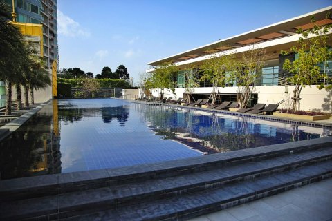 Condominio de 4 dormitorios en Bangkok, Tailandia № 66362 - foto 17