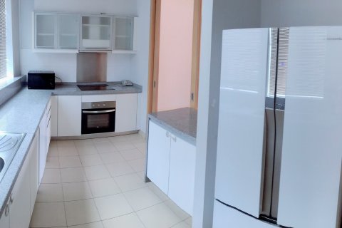 Condominio de 3 dormitorios en Bangkok, Tailandia № 66360 - foto 11