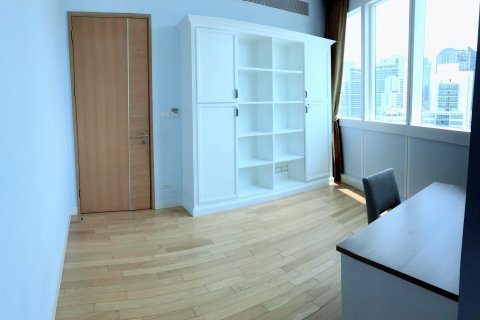 Condominio de 3 dormitorios en Bangkok, Tailandia № 66360 - foto 6