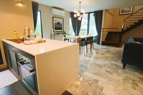 Apartamento de 3 dormitorios en Bangkok, Tailandia № 181204 - foto 6
