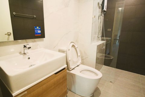 Apartamento de 3 dormitorios en Bangkok, Tailandia № 181204 - foto 16