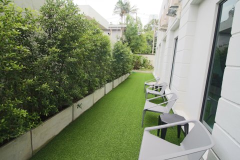 Apartamento de 3 dormitorios en Bangkok, Tailandia № 181204 - foto 9