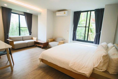 Apartamento de 3 dormitorios en Bangkok, Tailandia № 181204 - foto 12