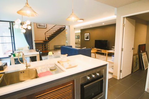 Apartamento de 3 dormitorios en Bangkok, Tailandia № 181204 - foto 5