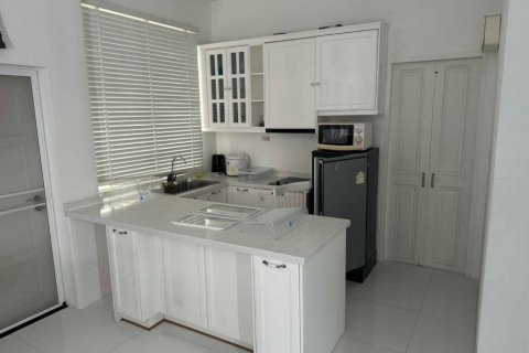 Chalet de 3 dormitorios en Hua Hin, Tailandia № 135262 - foto 10