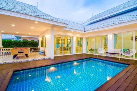 Chalet de 3 dormitorios en Hua Hin, Tailandia № 135262 - foto 5