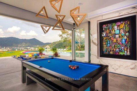 Chalet de 5 dormitorios en Patong, Tailandia № 179763 - foto 17