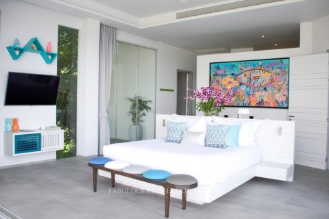 Chalet de 5 dormitorios en Patong, Tailandia № 179763 - foto 22
