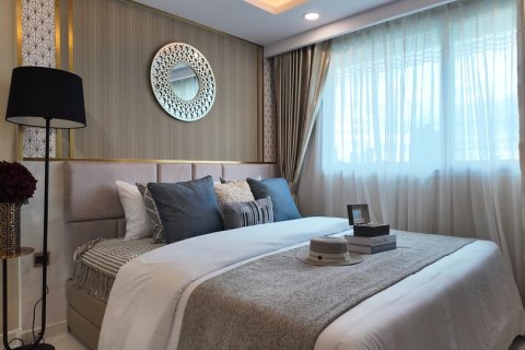 Apartamento de 3 habitaciones en Pattaya, Tailandia № 210242 - foto 10