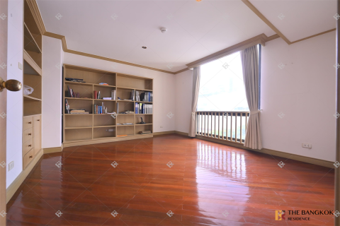 Condominio de 3 dormitorios en Bangkok, Tailandia № 186479 - foto 8