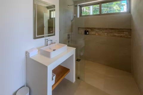 Chalet de 3 dormitorios en Ko Samui, Tailandia № 173689 - foto 14