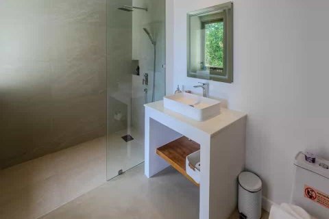 Chalet de 3 dormitorios en Ko Samui, Tailandia № 173689 - foto 11