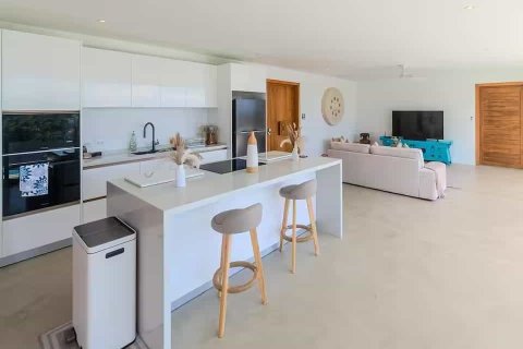 Chalet de 3 dormitorios en Ko Samui, Tailandia № 173689 - foto 12