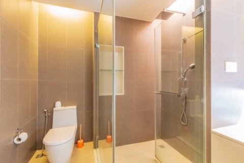 Condominio de 2 dormitorios en Hua Hin, Tailandia № 168463 - foto 12