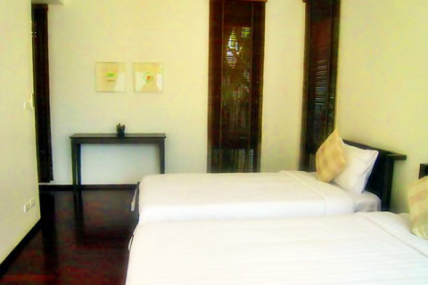 Chalet de 3 dormitorios en Hua Hin, Tailandia № 168467 - foto 8