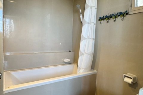 Condominio de 2 dormitorios en Bangkok, Tailandia № 202145 - foto 11