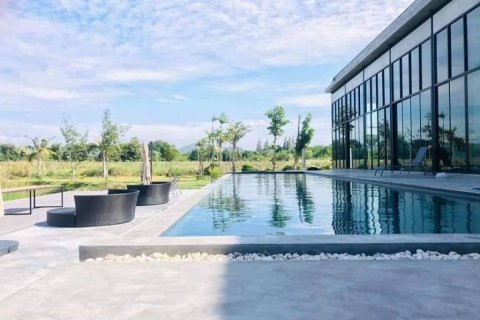 Villa in Prachuap Khiri Khan, Thailand 4 bedrooms № 134516 - photo 9